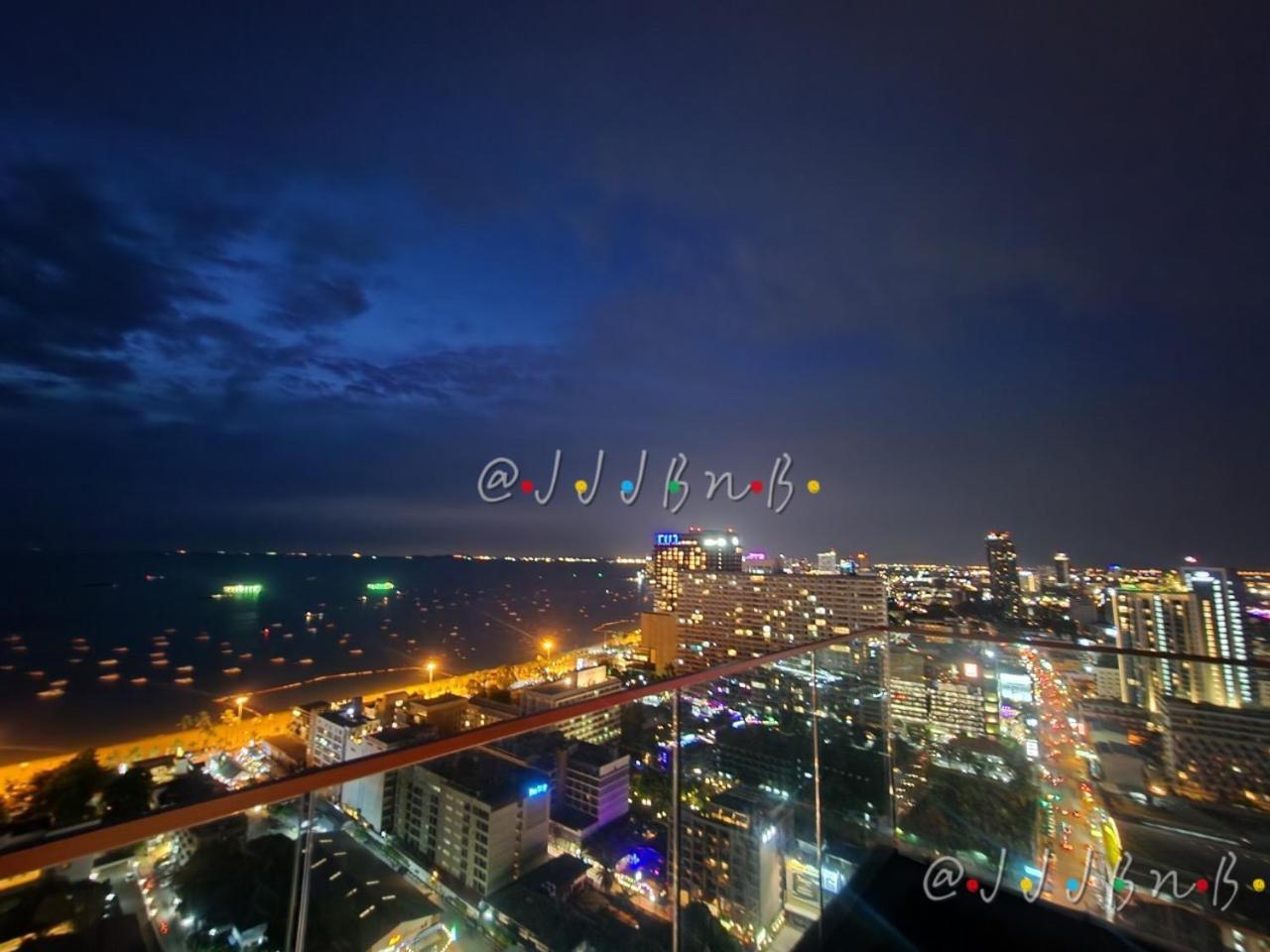 Edge Central Pattaya By Jjj 외부 사진